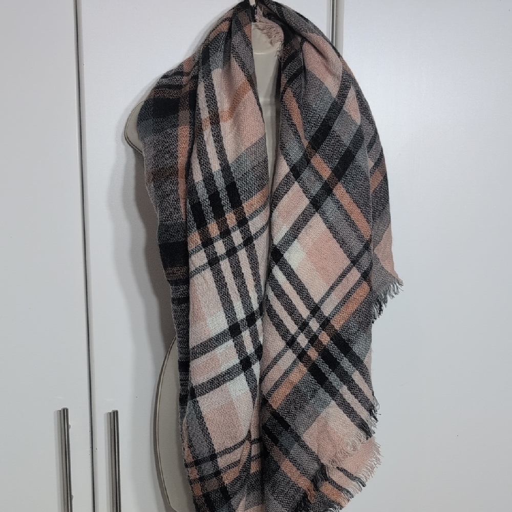 Apt. 9 Plaid Scarf - Black, Pink, and Cream